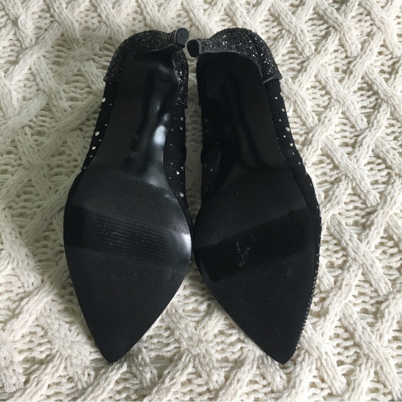 BCBG black heels - Picture 3 of 7